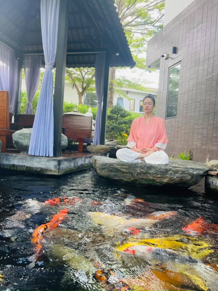 Chắc chắn, chi phí xây dựng hồ và mua cá giống là không hề nhỏ.