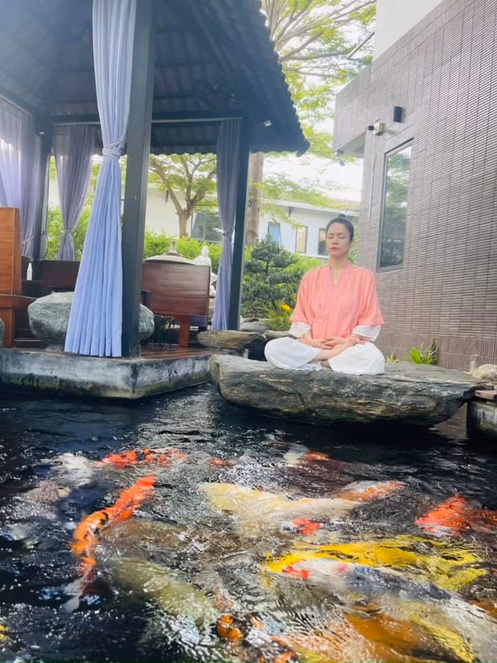 Chắc chắn, chi phí xây dựng hồ và mua cá giống là không hề nhỏ.