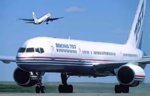 Ngoài ra, Mark Cuban còn sở hữu hai máy bay phản lực tư nhân khác là hai chiếc Boeing Business, một chiếc Boeing 757 và một chiếc Boeing 767. Ảnh: Aeroaffaires