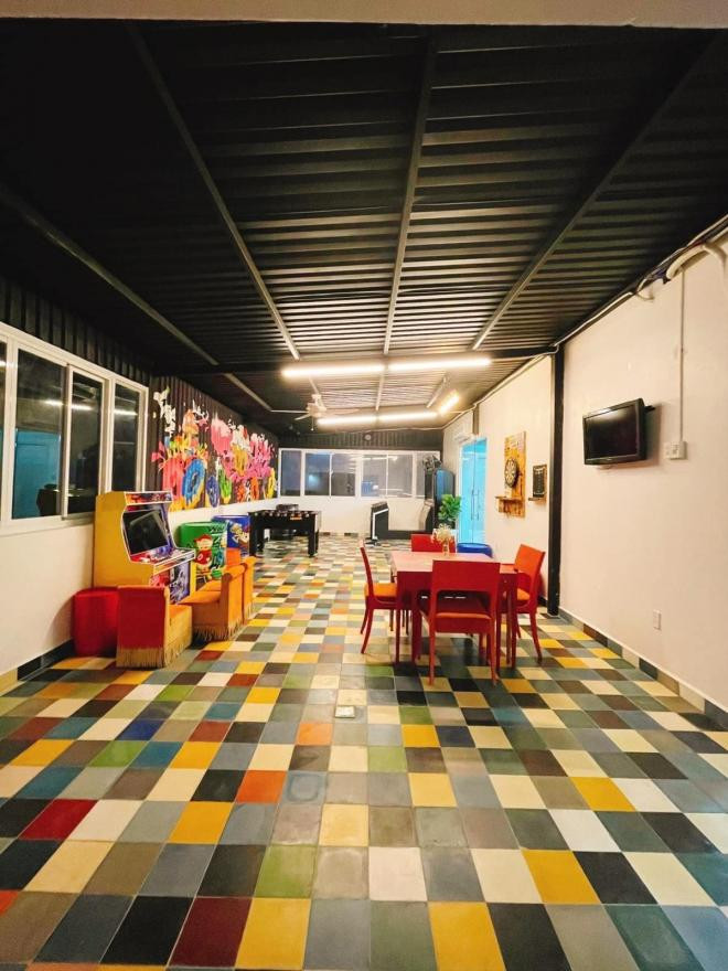 Khối bất động sản của Lý Nhã Kỳ khiến nhiều người ao ước như biệt thự cao cấp đang ở, resort tại Đà Lạt hay biệt phủ triệu đô rộng 10.000m2 tặng mẹ dịp lễ Vu Lan...Nguồn ảnh: FBNV