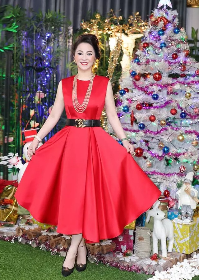 Chiếc thắt lưng của bà chủ Đại Nam có giá tới 20 triệu đồng. Ảnh: Facebook