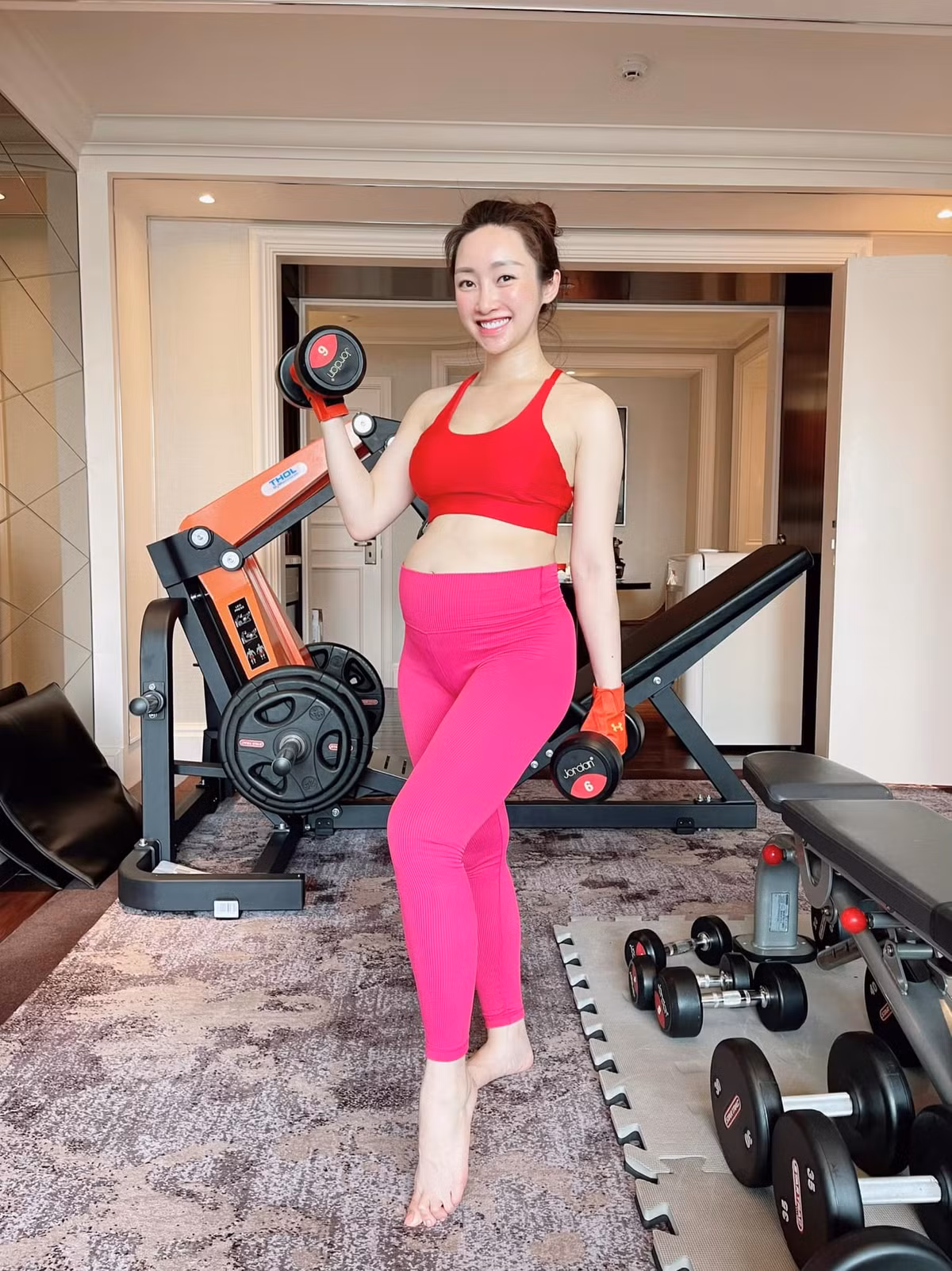 Trong nhà có phòng riêng để Lý Thuỳ Trang luyện tập thể thao. Ảnh: FBNV