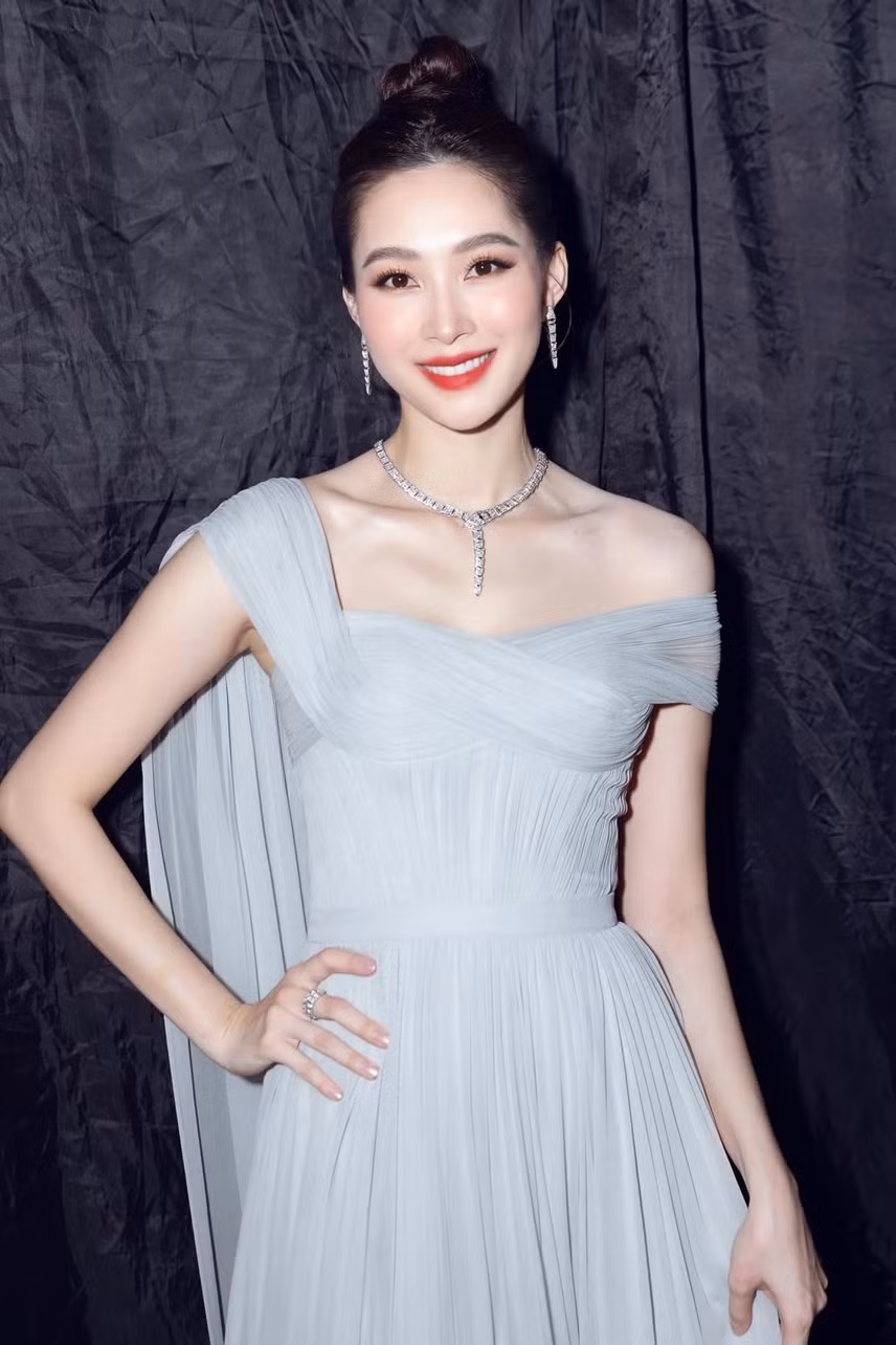 Nhờ lý lịch trong sạch, Hoa hậu Đặng Thu Thảo luôn được các thương hiệu cũng như các nhãn hàng lớn để mắt. Ảnh: Daidoanket