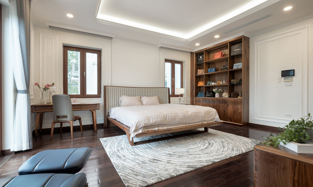 Phòng ngủ thiết kế đơn giản với gam màu nhẹ nhàng.