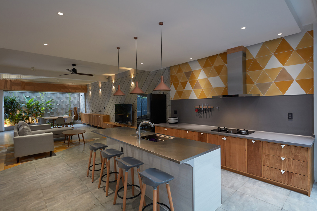 Không gian bếp hiện đại, tiện nghi.