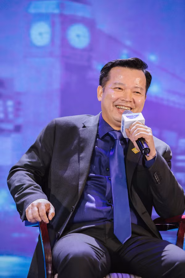 Doanh nhan Viet noi tieng noi gi ve viec di lam cua nhan vien?-Hinh-3