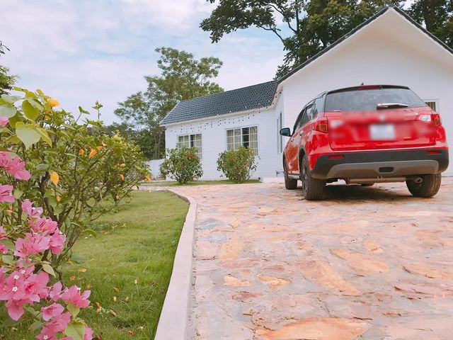 Trước đó, Đỗ Duy Nam tự hào khoe căn nhà vườn rộng 1.000m2 ở Tam Đảo dành tặng bố mẹ.