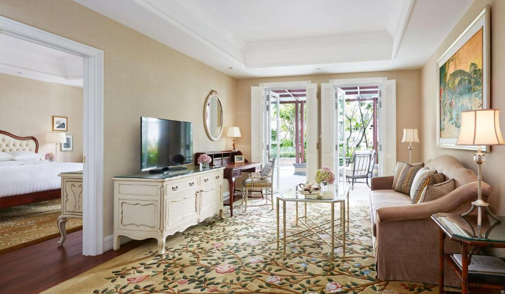 Giá phòng thấp nhất tại Park Hyatt Saigon là khoảng 6 triệu đồng/đêm, cao nhất là 68 triệu đồng/đêm. Ảnh: Booking