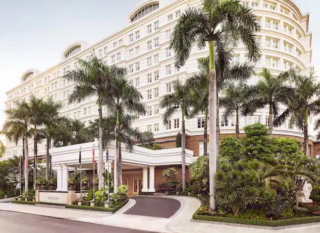 Park Hyatt Saigon là khách sạn duy nhất tại TP HCM lọt top những khách sạn tốt nhất châu Á của tạp chí Travel Leisure. Khách sạn gồm 9 tầng nằm ngay giữa trung tâm thành phố. Ảnh: Booking