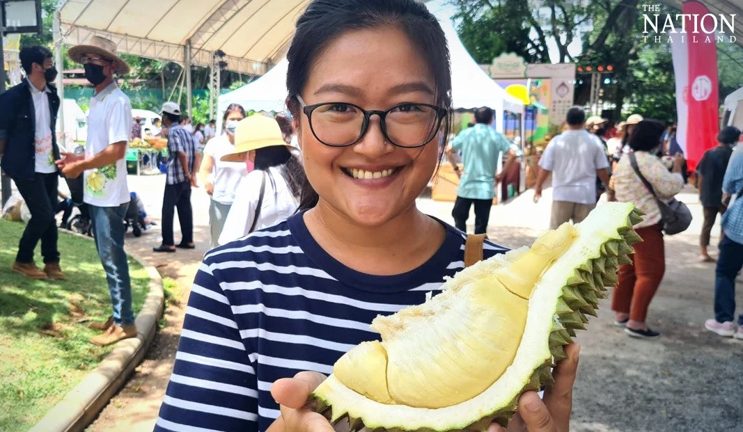Theo ban tổ chức, tại Lễ hội Sầu riêng Pak Chong-Khao Yai, gian hàng sầu riêng không mùi có sức hút đặc biệt với du khách. Ảnh: Nationthailand