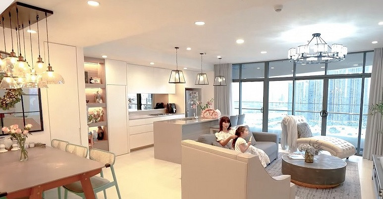 Căn hộ thuộc khu vực trung tâm, trị giá 14 tỷ và có view thành phố. Ảnh: 2dep