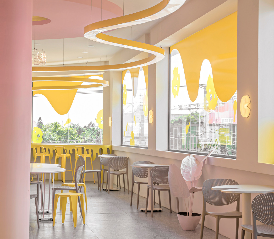 Các tông màu hoà quyện tạo nên không gian quán ăn cực kỳ lung linh. Nguồn ảnh: Valor Studio