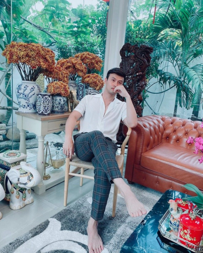 Shark Lê Đăng Khoa được biết đến với biệt danh “soái ca khởi nghiệp”. Shark Khoa từng khiến khán giả trầm trồ khi hé lộ cơ ngơi hoành tráng, không kém gì những khu nghỉ dưỡng cao cấp. Ảnh: FBNV