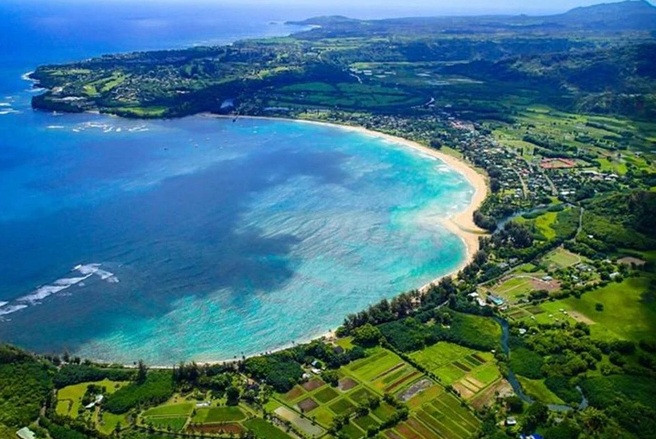 Năm 2014, Mark Zuckerberg không ngại chi hơn 100 triệu USD để mua một đồn điền và bãi biển trên đảo Kauai, Hawaii. Ảnh: Forbes.