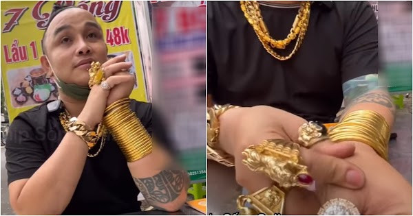 Ấn tượng trước ông chủ “dát” hơn 100 lượng vàng trên người, hầu hết khách đến quán đều tỏ ra thích thú và muốn trò chuyện với anh. Ảnh: Internet