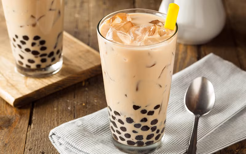 Tra sua ban, kem chat luong tran lan... sao nguoi Viet van me?