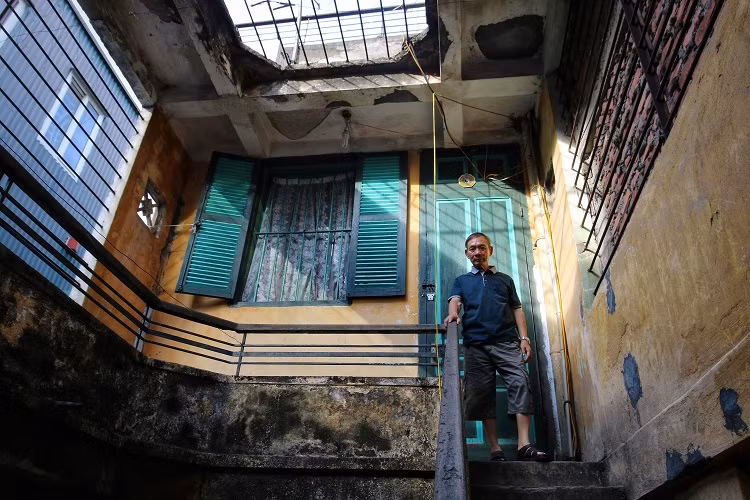 Căn nhà có tổng diện tích là 200 m2, với mặt tiền hướng ra phố Hàng Đào và chỉ cách Hồ Hoàn Kiếm chưa đầy 100m. Ảnh: Dân Việt