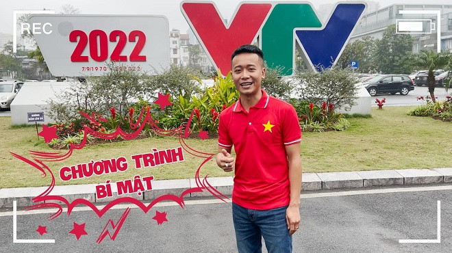 Quang Linh hiện sở hữu hai kênh YouTube là Quang Linh Vlogs - Cuộc Sống ở Châu Phi hiện đang có hơn 2,6 triệu lượt đăng ký và Nông Nghiệp Việt Nam ở Châu Phi với con số theo dõi lên đến hơn 1 triệu lượt. Ảnh: Dân Việt