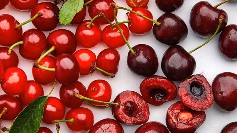 3 loai qua “re beo” o nuoc ngoai, ve Viet Nam “dat hon vang“