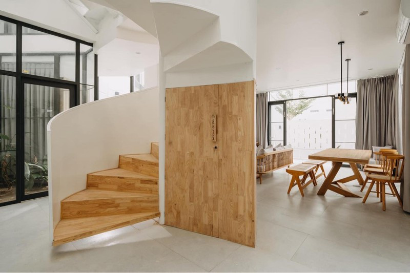 Không gian sinh hoạt chung thiết kế mở, đầy đủ tiện nghi.