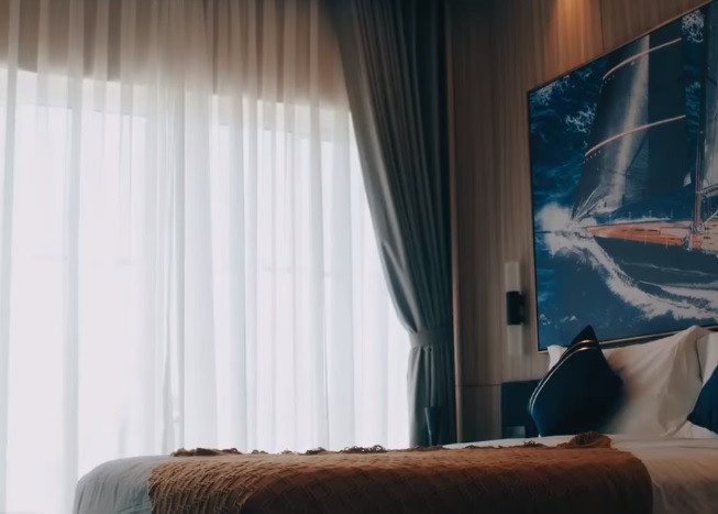 Không gian phòng ngủ ấm cúng. Ảnh chụp màn hình