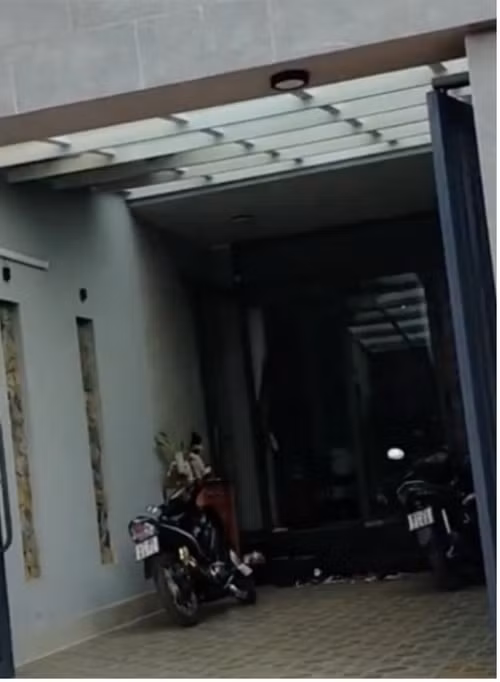 Có thể thấy không chỉ đầu tư cho bản thân, Hiền Hồ cũng rất quan tâm đến gia đình.