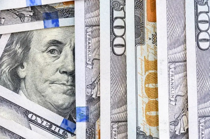 Trong tháng đầu tiên của đại dịch, tài sản của các tỷ phú Mỹ đã tăng thêm 300 tỷ USD.