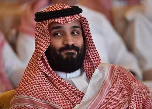 Trong khi đó, Thái tử Mohammad bin Salman được cho dao động từ 1 đến 1,5 tỷ USD. Ảnh: Al Jazeera