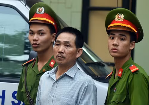 Cam canh cac lai xe duoc lam sep lon o OceanBank, Housing Group