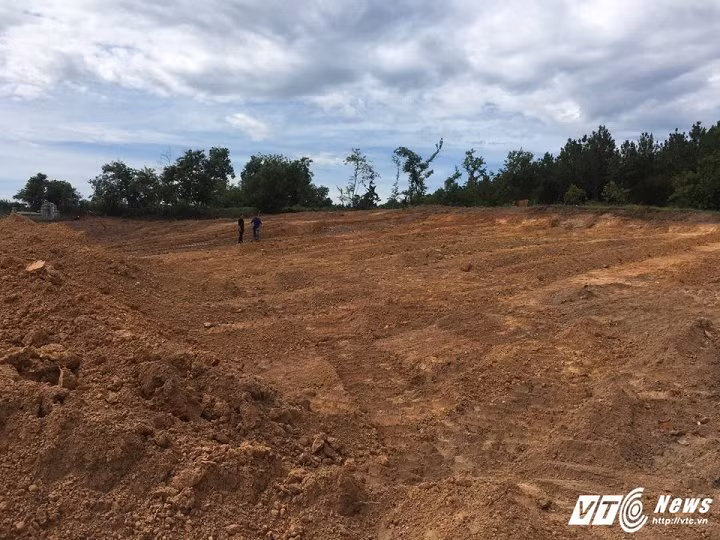 Thuc hu lang mo vo vua Tu Duc bi xoi tung?