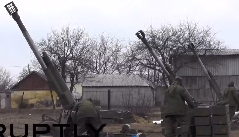 La lung ly khai Ukraine co phao 2B16 Nona-K