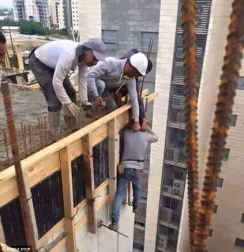 Có lẽ anh chàng này đọc ở đâu đó rằng là một kẻ mạo hiểm trong công việc cũng là một điều tốt...