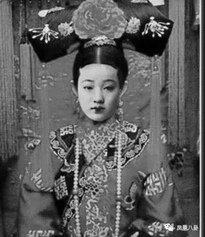 Nhan sắc xinh đẹp của Trân phi - sủng phi được hoàng đế Quang Tự hết mực yêu thương.