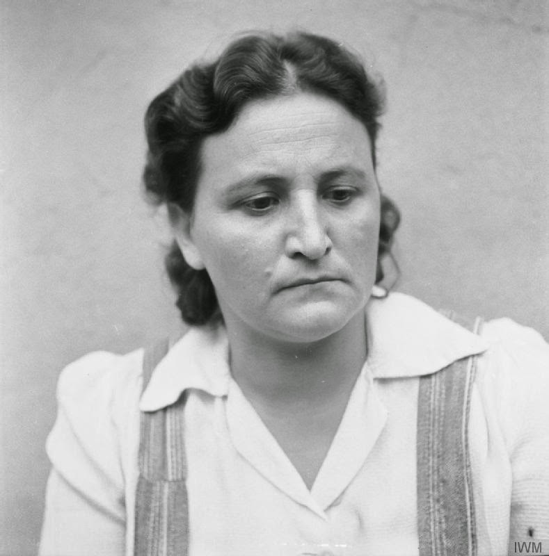 Sau khi bị quân Đồng minh bắt giữ và đưa ra xét xử, nữ lính canh phát xít Đức Helene Kopper bị kết án 15 năm tù.