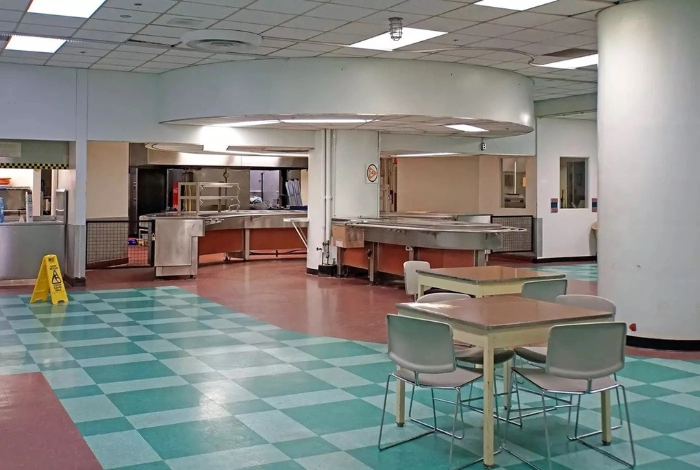 Từ năm 1994, hầm trú ẩn dừng hoạt động. Cũng trong năm đó, công trình được công nhận là Di tích lịch sử quốc gia Canada và trở thành một công trình tiêu biểu được xây dựng trong thời kỳ Chiến tranh Lạnh.