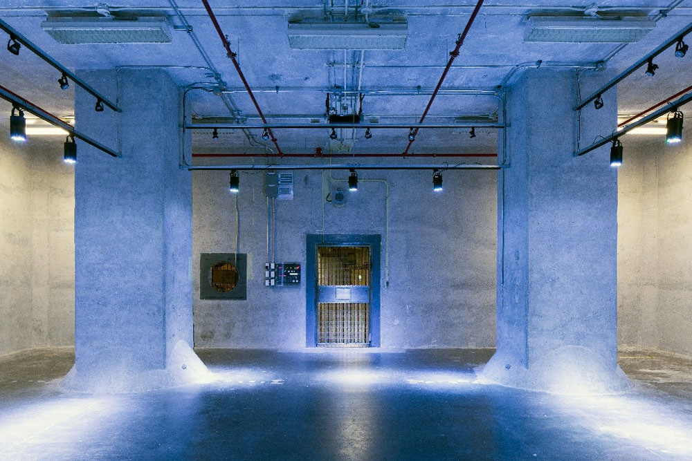 Tuy nhiên, phát ngôn viên của ngân hàng trung ương Canada cho biết nơi này chưa từng thực sự dùng để cất giữ vàng. Đến những năm 1970, nơi này được chuyển đổi thành phòng tập thể thao.