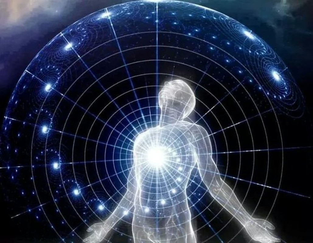 Đến thế kỷ 18, George Cheyne, bác sĩ tiên phong có công cải tiến chế độ ăn chay, cho rằng những người chỉ uống nước ngay từ ngày trẻ có thể sống tới 100 tuổi.