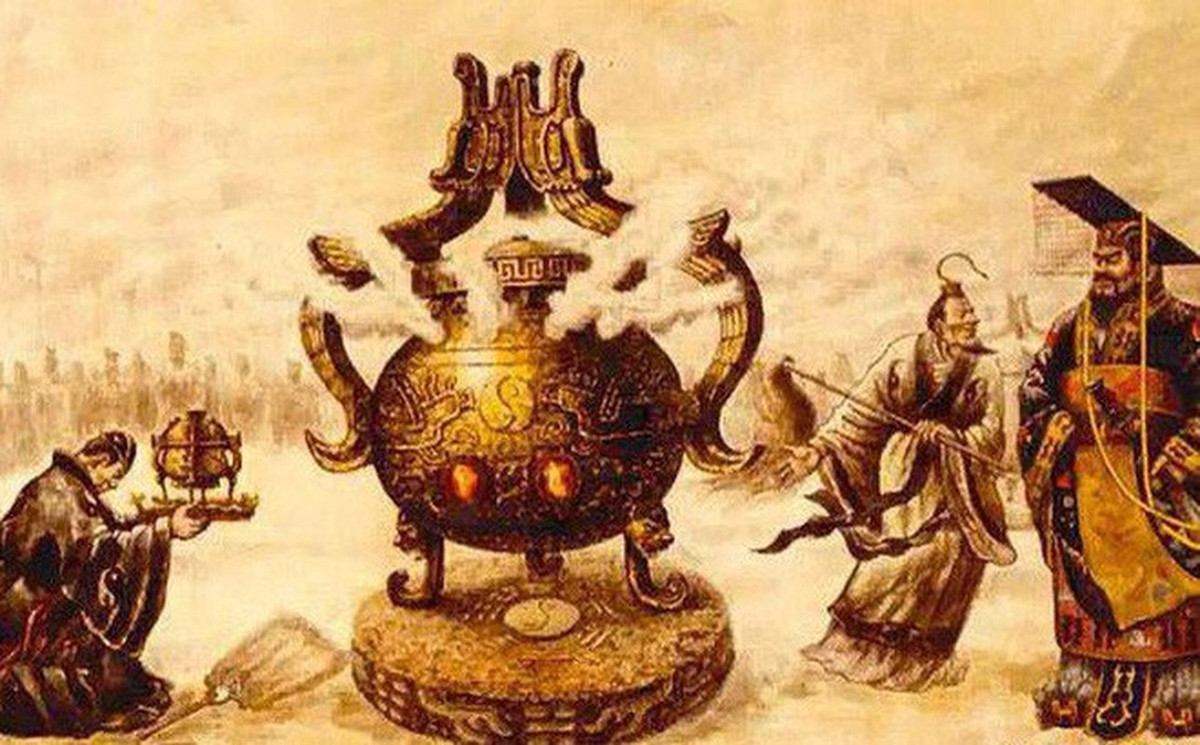 Đồng thời, Tần Thủy Hoàng chiêu mộ khá nhiều các nhà giả kim, thuật sĩ để bào chế tiên đan trường sinh. Tần Thủy Hoàng dùng các loại tiên đan đó trong suốt thời gian dài mà không biết chúng có một thành phần nguy hiểm là thủy ngân. Do sử dụng loại tiên đan độc hại này trong một thời gian dài nên Tần Thủy Hoàng dần bị nhiễm độc thủy ngân, dễ mắc bệnh tật và tử vong vào năm 210 trước Công nguyên.