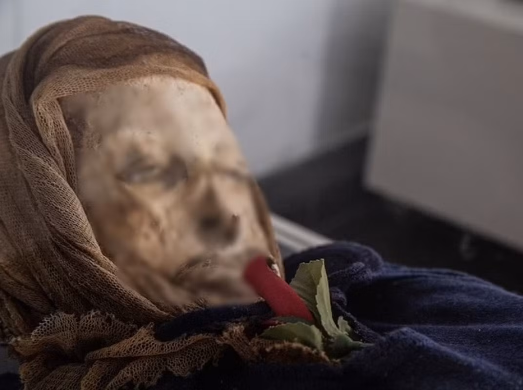 Do đây chỉ là giả thuyết nên các nhà khoa học vẫn cố gắng đi tìm lời giải chính xác nhất về những xác ướp tự nhiên ở thị trấn San Bernardo được bảo quản hoàn hảo như thế nào.