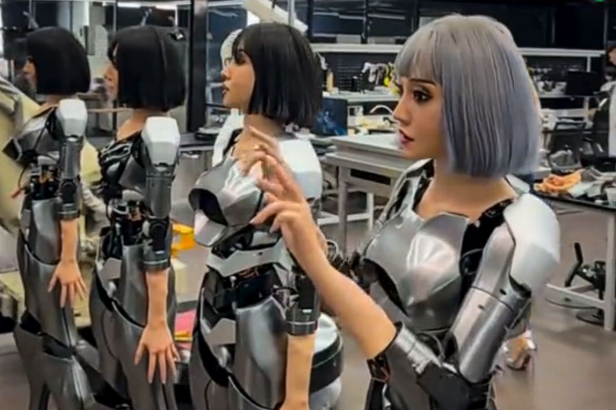 Bảo tàng khoa học và công nghệ EX Future cung cấp dịch vụ robot toàn diện bao gồm: một module thí nghiệm sinh kỹ thuật, trung tâm nghiên cứu robot trí thông minh nhân tạo, trung tâm sản xuất robot và các khu triển lãm tiên tiến.