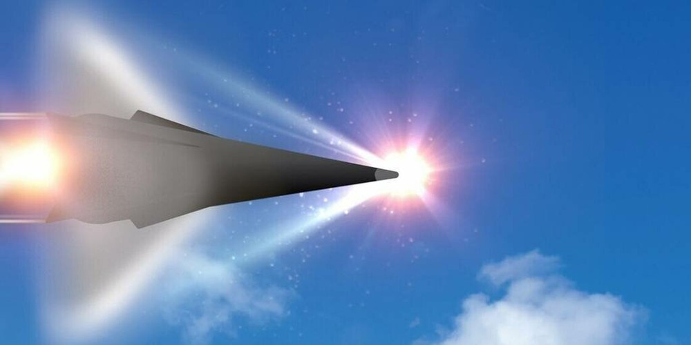 Chúng ta còn có các tên lửa siêu thanh, những vũ khí được đánh giá là đặc biệt “nguy hiểm" với các tàu sân bay, thứ vũ khí mà các cường quốc quân sự như Nga, Mỹ và Trung Quốc đều hướng tới phát triển gần đây. Nguồn ảnh: almasdarnews.com.