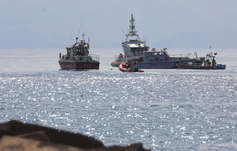 Chìm siêu du thuyền ở Italy: Danh tính ông trùm công nghệ mất tích Chim sieu du thuyen o Italy: Danh tinh ong trum cong nghe mat tich