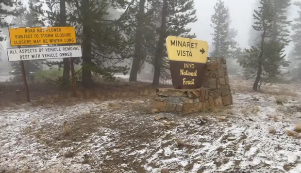 Ngỡ ngàng nơi tuyết rơi giữa mùa hè ở Mỹ Ngo ngang noi tuyet roi giua mua he o My