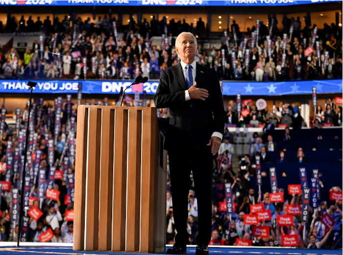 Trong đêm đầu tiên của Đại hội toàn quốc Đảng Dân chủ hôm 19/8, Tổng thống Mỹ Joe Biden đã có bài phát biểu quan trọng, trong đó nêu bật các thành tựu trong nhiệm kỳ của mình, chỉ trích ông Trump, đồng thời thể hiện sự ủng hộ với bà Harris,...