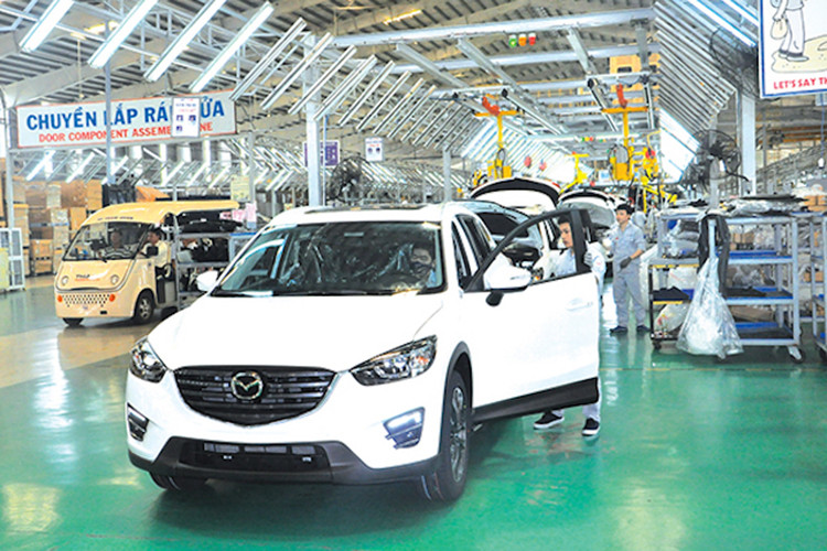 Doanh so oto tai thi truong Viet tiep tuc giam trong thang 2/2022-Hinh-2