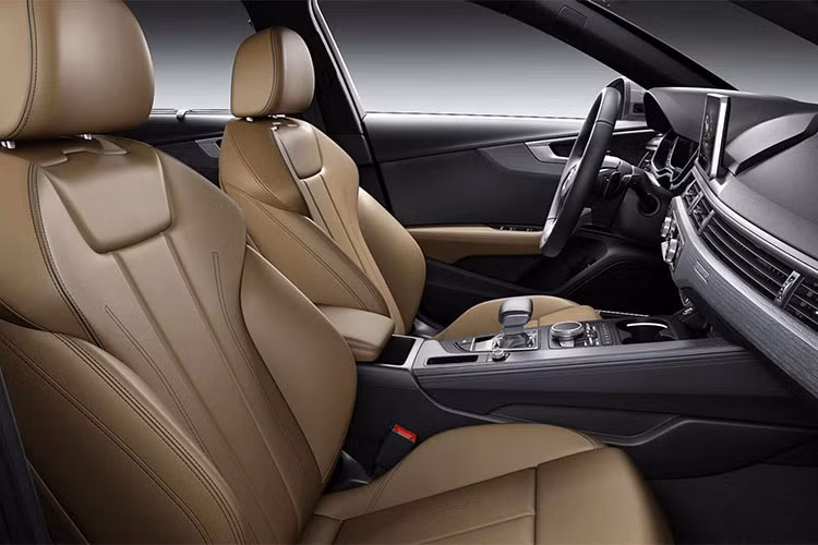 Chỉ là phiên bản nâng cấp nên mẫu xe Audi A4 phiên bản 2019 lần này sẽ không thay đổi hệ thống vận hành. Xe vẫn sử dụng động cơ xăng TFSI 1.4L tăng áp hoặc động cơ diesel TDI V6 3.0L, đi kèm với hộp số sàn 6 cấp hoặc hộp số ly hợp kép S tronic 7 cấp.