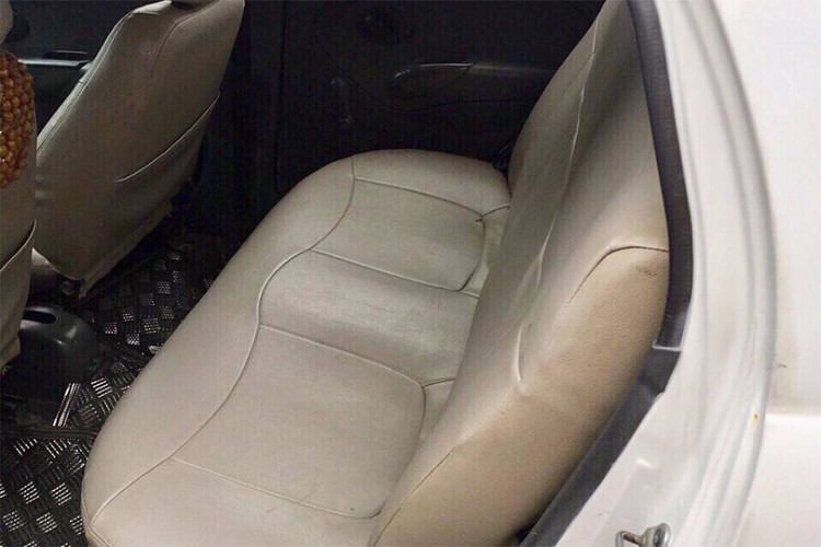 Daewoo Matiz được xem là dòng xe đô thị nên động cơ thuộc hàng nhỏ nhất, cỗ máy 3 xi-lanh, dung tích 800cc, công suất 51 mã lực, kết hợp cùng với hộp số tay 5 tốc độ chỉ cho phép chiếc xe phù hợp vận hành ở những thành phố, đô thị do dễ luồn lách trên các con phố nhỏ.