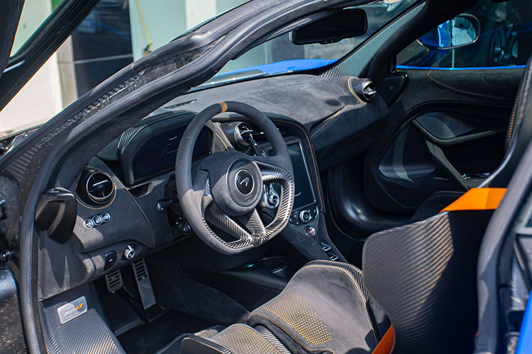 McLaren 765LT hon 27 ty dong bi ngan hang siet no gio ra sao?-Hinh-3