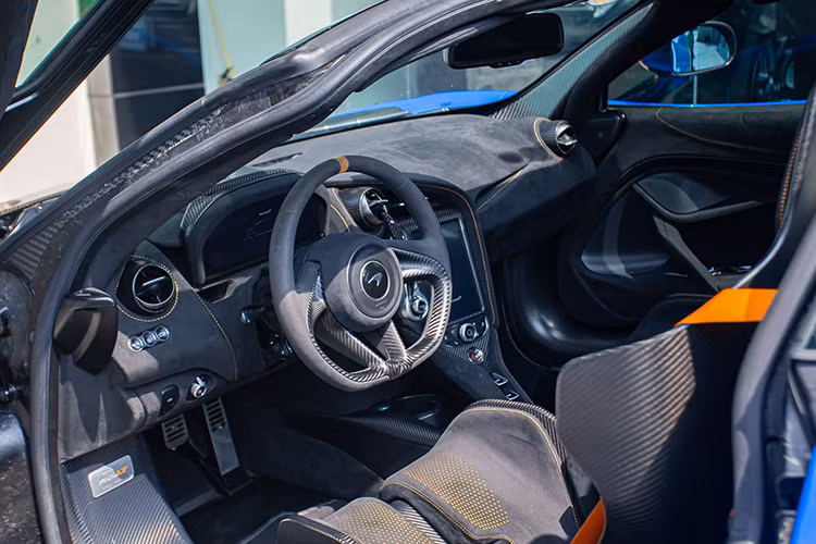 McLaren 765LT hon 27 ty dong bi ngan hang siet no gio ra sao?-Hinh-3