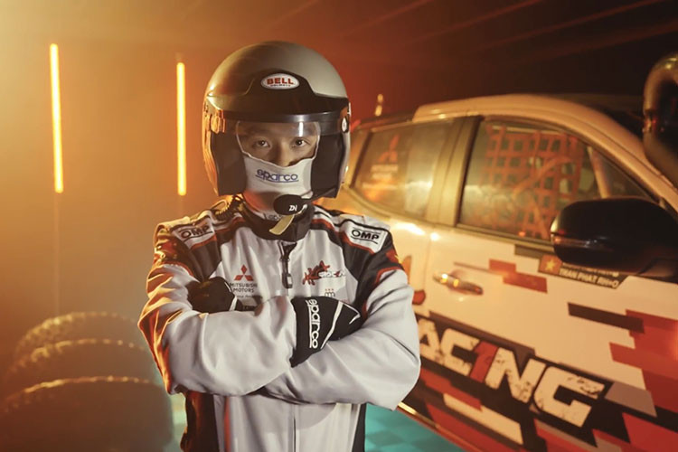 Thể thức đua xe rally đường trường tốc độ cao luôn đầy rẫy nhiều nguy hiểm và khó khăn, để đáp ứng tính chất khắc nghiệt như vậy đòi hỏi mẫu xe tham dự phải bền bỉ và mạnh mẽ, bất cứ chi tiết phụ tùng nào trên xe cũng phải đáp ứng khả năng làm việc với cường độ cao, và trong thời gian dài liên tục trong cùng một ngày để hoàn thành những chặng đua lên tới 500km.